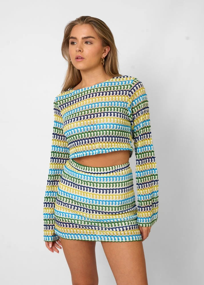 Ensemble Deux Pièces avec Crop Top Manches Longues et Jupe Mini Taille Haute pour Femme | Idéal pour le Printemps ou les Sorties