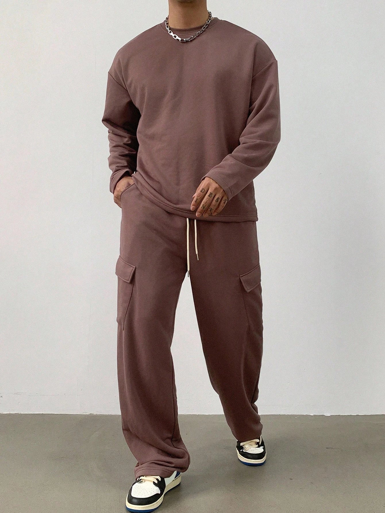 Ensemble avec T-Shirt Manches Longues Et Pantalon Cargo pour Homme | Idéal pour Toutes Les Saisons