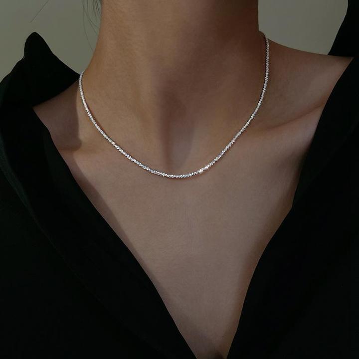 Collier Fin avec Chaîne Simple pour Femme | Idéal pour Un Usage Quotidien