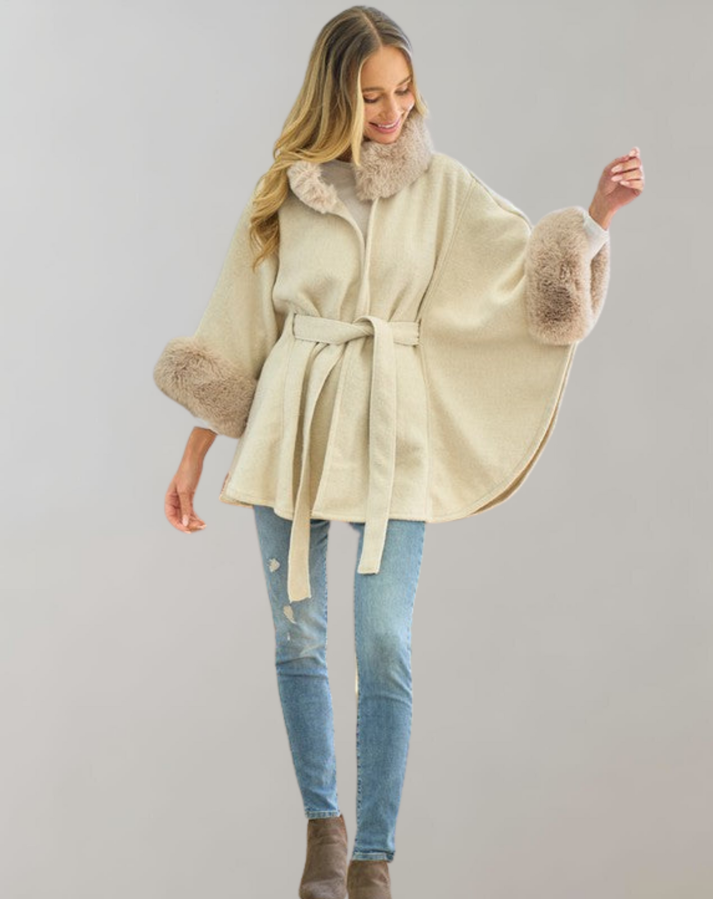 Cape-Manteau avec Col Large pour Femmes | Idéal pour la Saison Hivernale