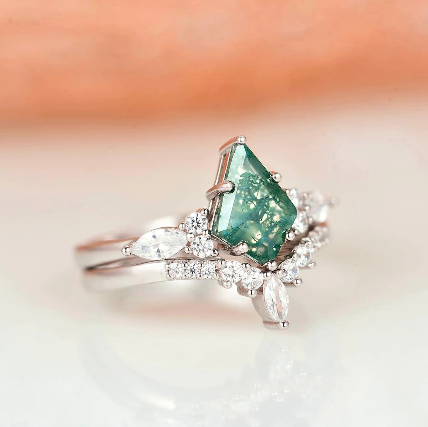 Bague Classique avec Pierre Naturelle pour Adulte | Idéale pour les Occasions Spéciales