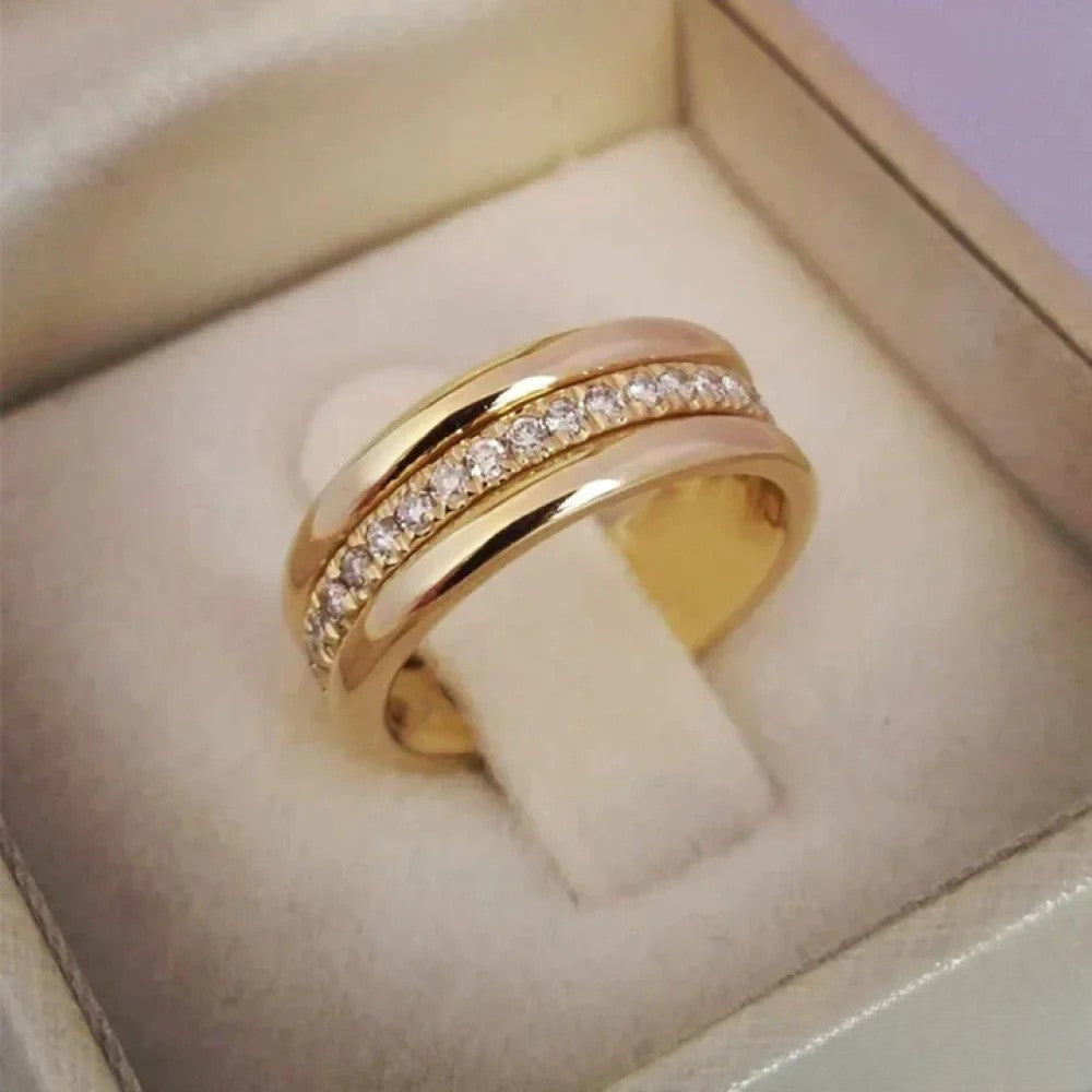 Bague À Double Anneau Avec Incrustations De Zirconia Et Finition Dorée Pour Femmes | Idéale Pour Les Occasions Spéciales