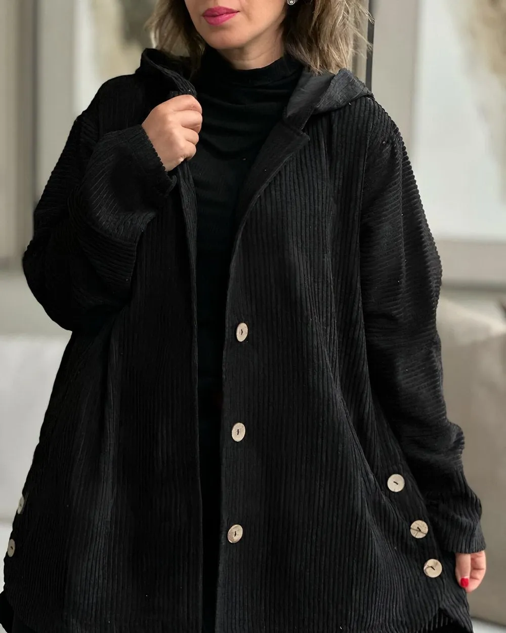 Veste Oversize à Capuche avec Boutons pour Femme | Idéale pour le Quotidien