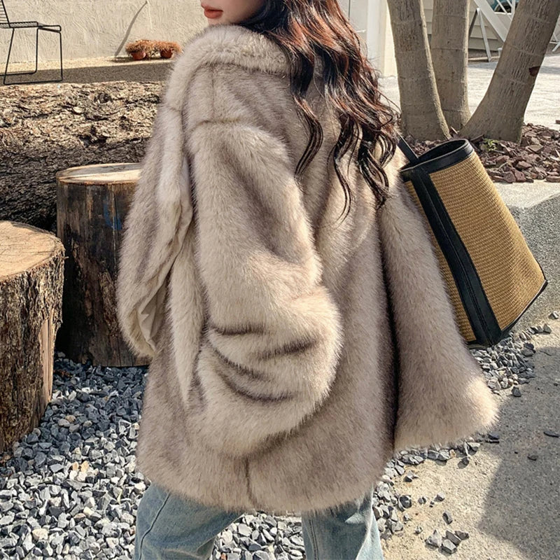Manteau Long avec Fermeture Discrète pour Femme | Idéal pour l’Hiver