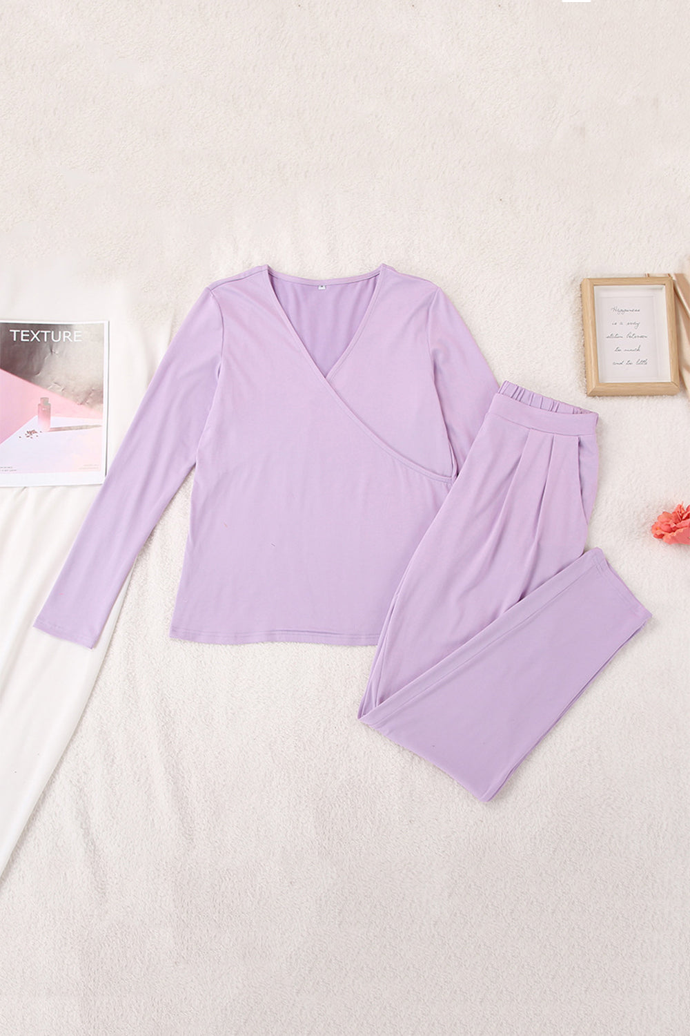 Ensemble Deux Pièces avec Haut Cache-Cœur à Manches Longues et Pantalon Coordonné pour Femme | Idéal pour un Usage Quotidien