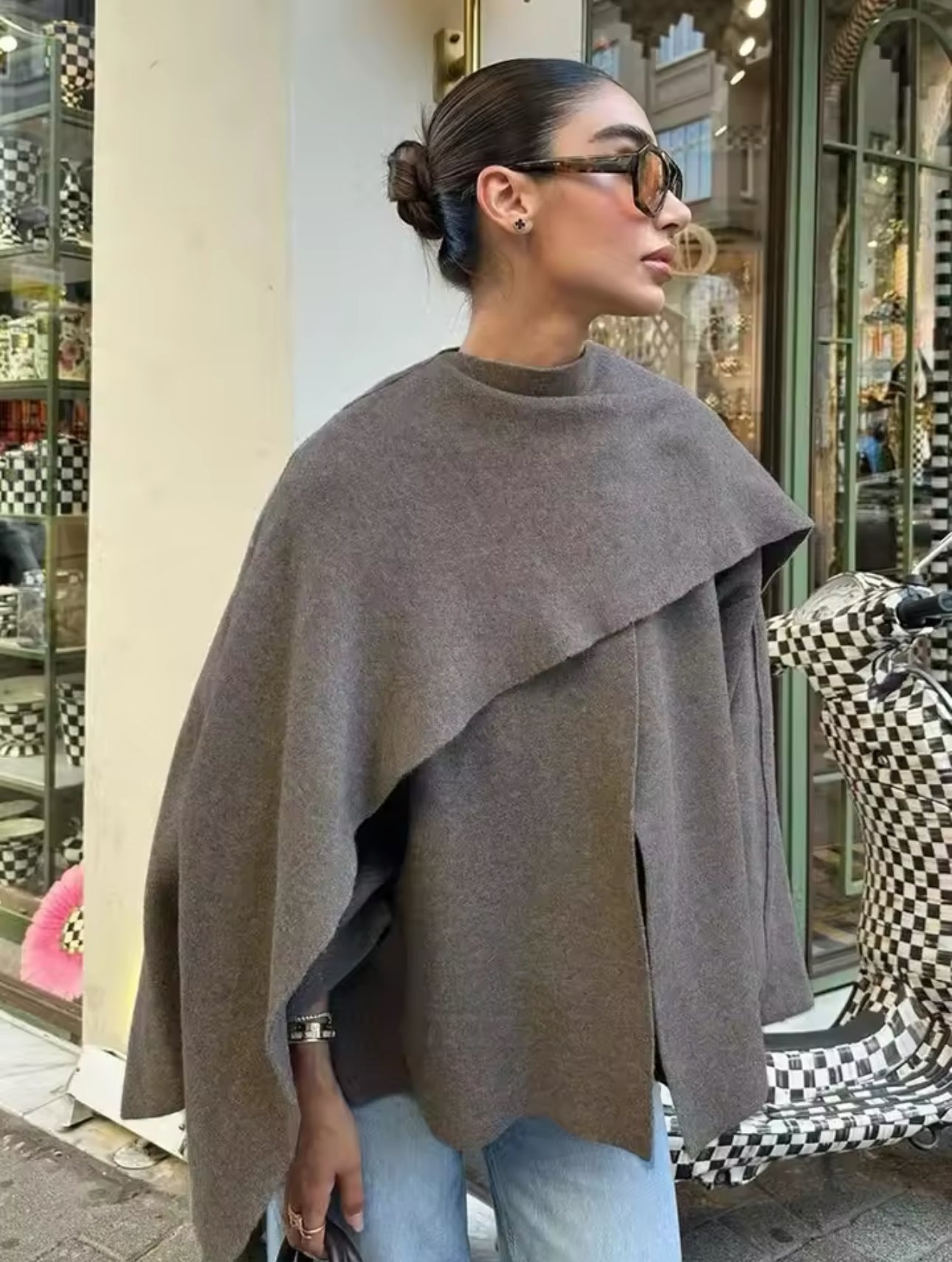 Cape Coat avec Coupe Fluide pour Femme | Idéal pour l’Automne
