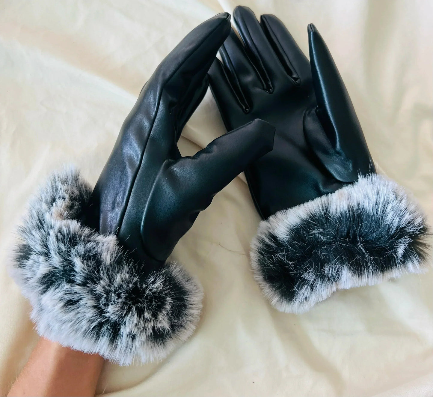 Gants d’Hiver avec Bord en Fausse Fourrure pour Femme | Idéals pour les Journées Froides