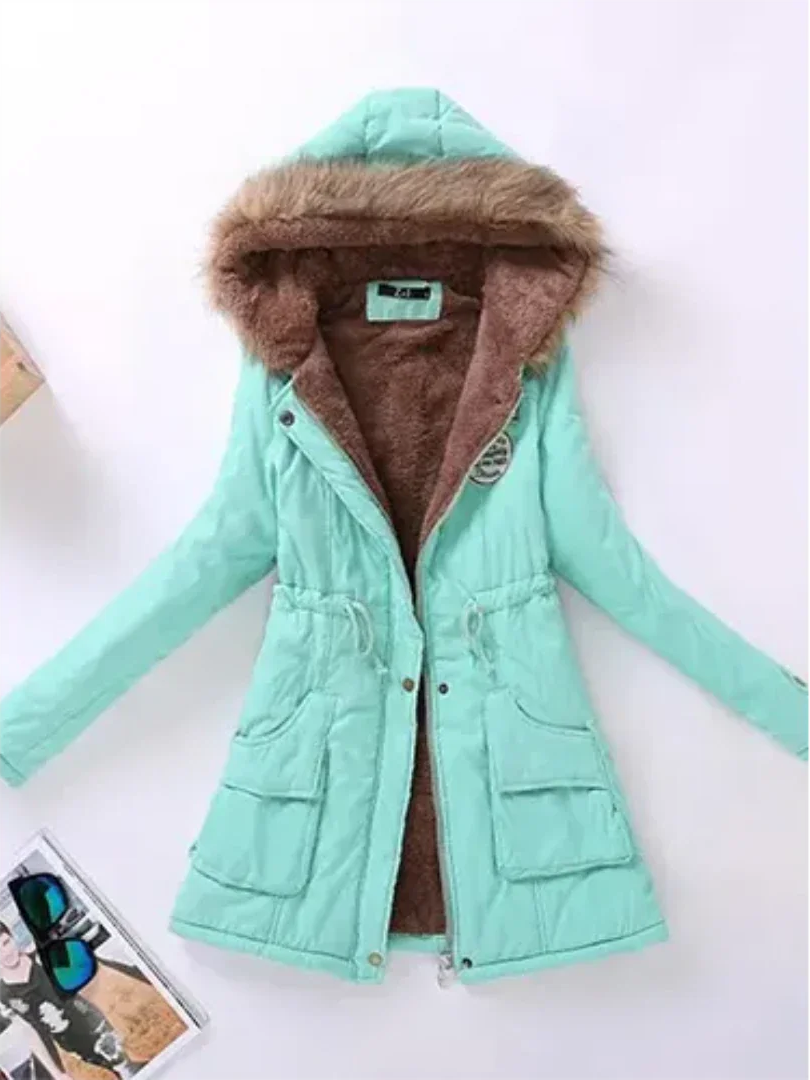 Veste d’Hiver avec Capuche et Doublure Intérieure pour Femmes | Idéale pour le Quotidien