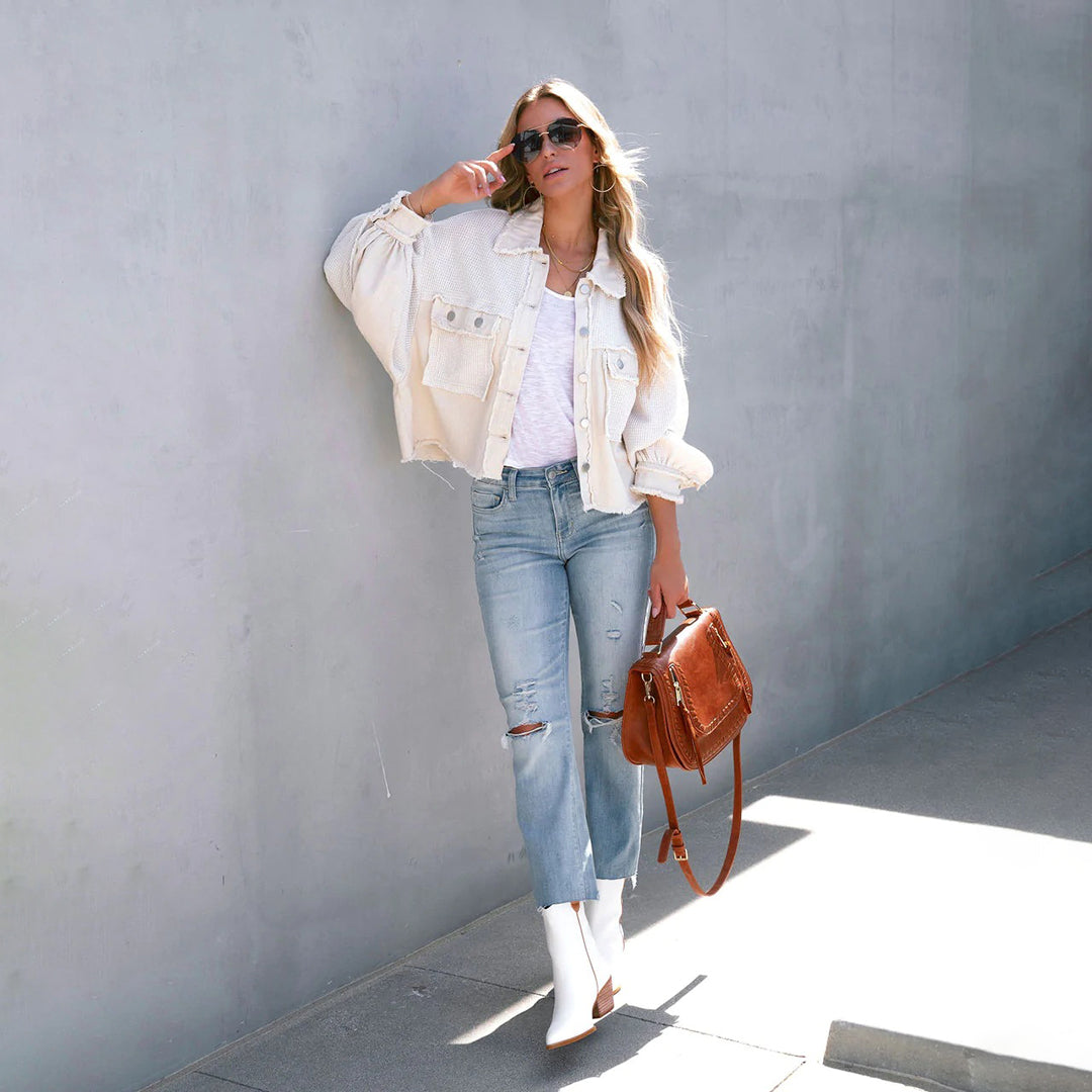 Veste Courte pour Femme Avec Coupe Droite | Idéal pour Saison Froide