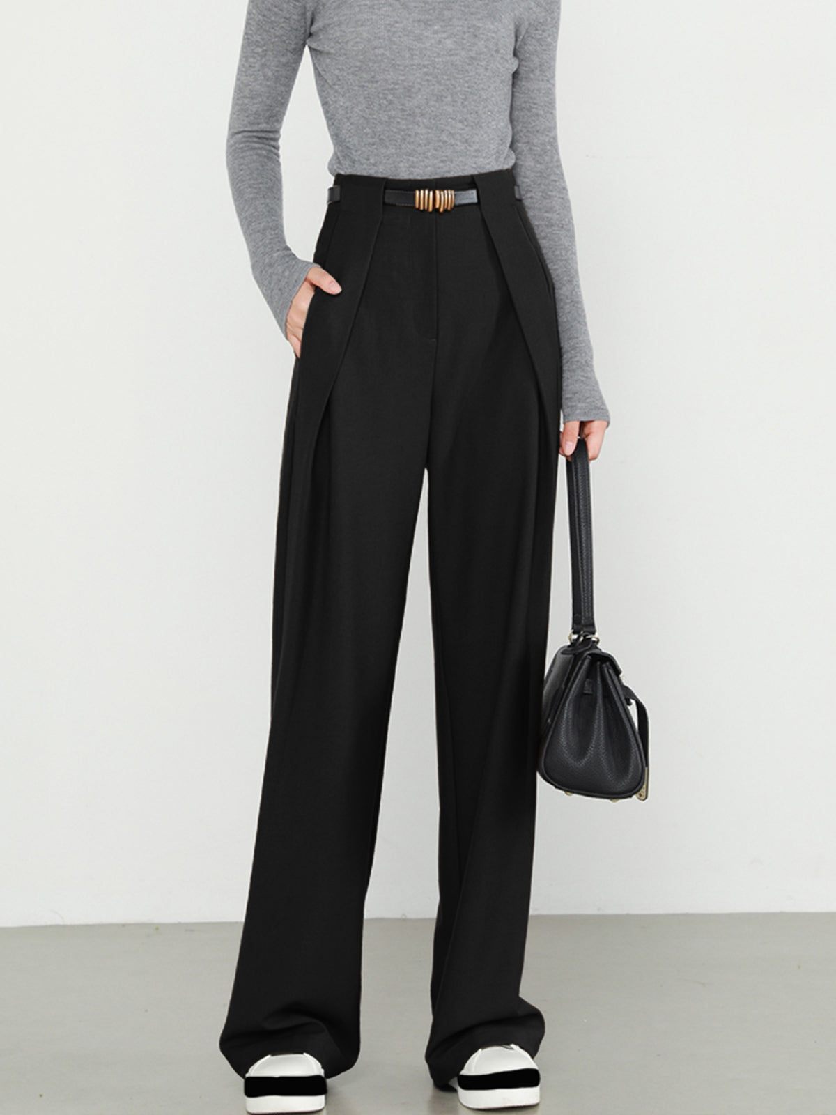 Pantalon Droit avec Poches et Taille Haute pour Femme | Idéal pour le Bureau et les Loisirs