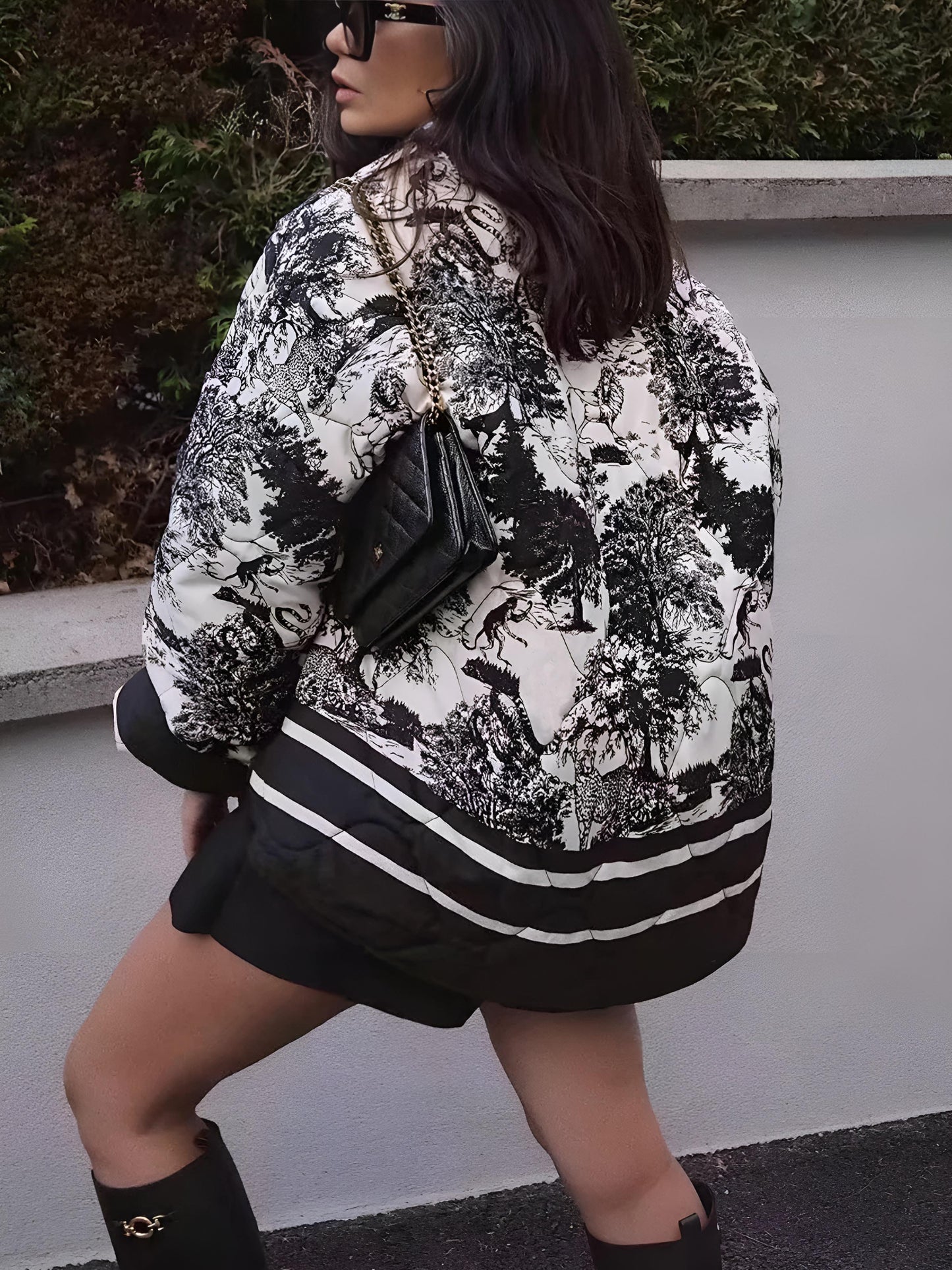 Veste Légère à Imprimé Graphique avec Poches Avant pour Femmes | Idéale pour le Printemps et l’Automne