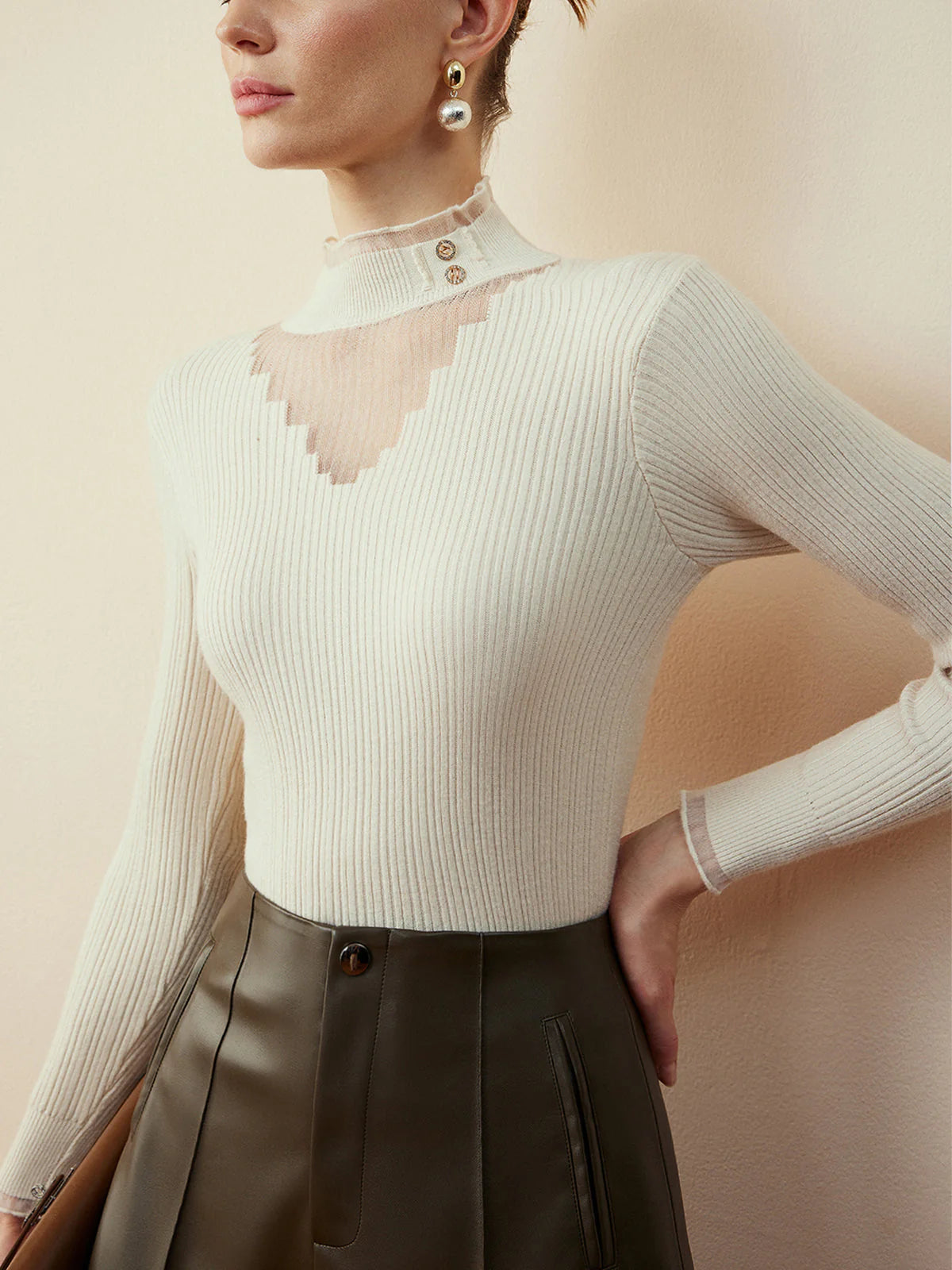 Top à Col Haut et Tulle | Crème | Élégant et Raffiné