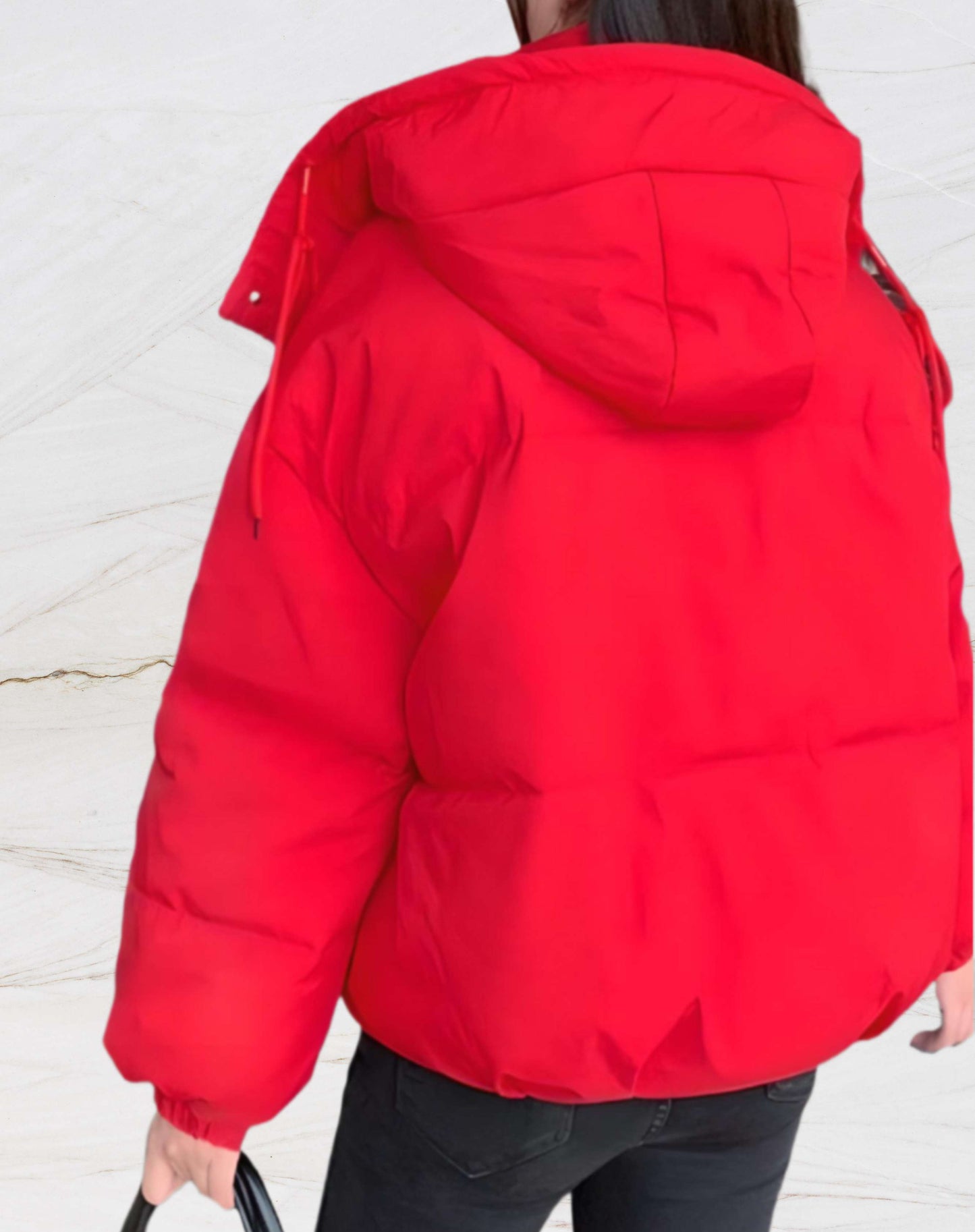 Veste D’Hiver Matelassée avec Capuche pour Femme | Idéale pour La Saison Froide