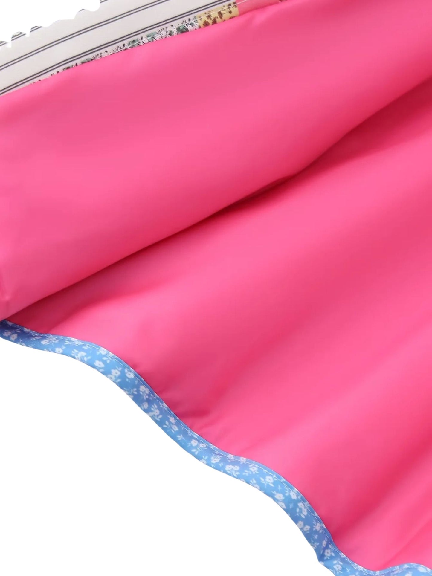 Manteau Matelassé avec Capuche pour Femme | Idéal pour les Journées Froides