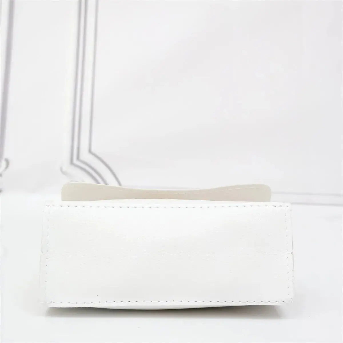 Sac À Main Avec Fermeture Métallique Pour Femmes | Idéal Pour Usage Quotidien Et Sorties