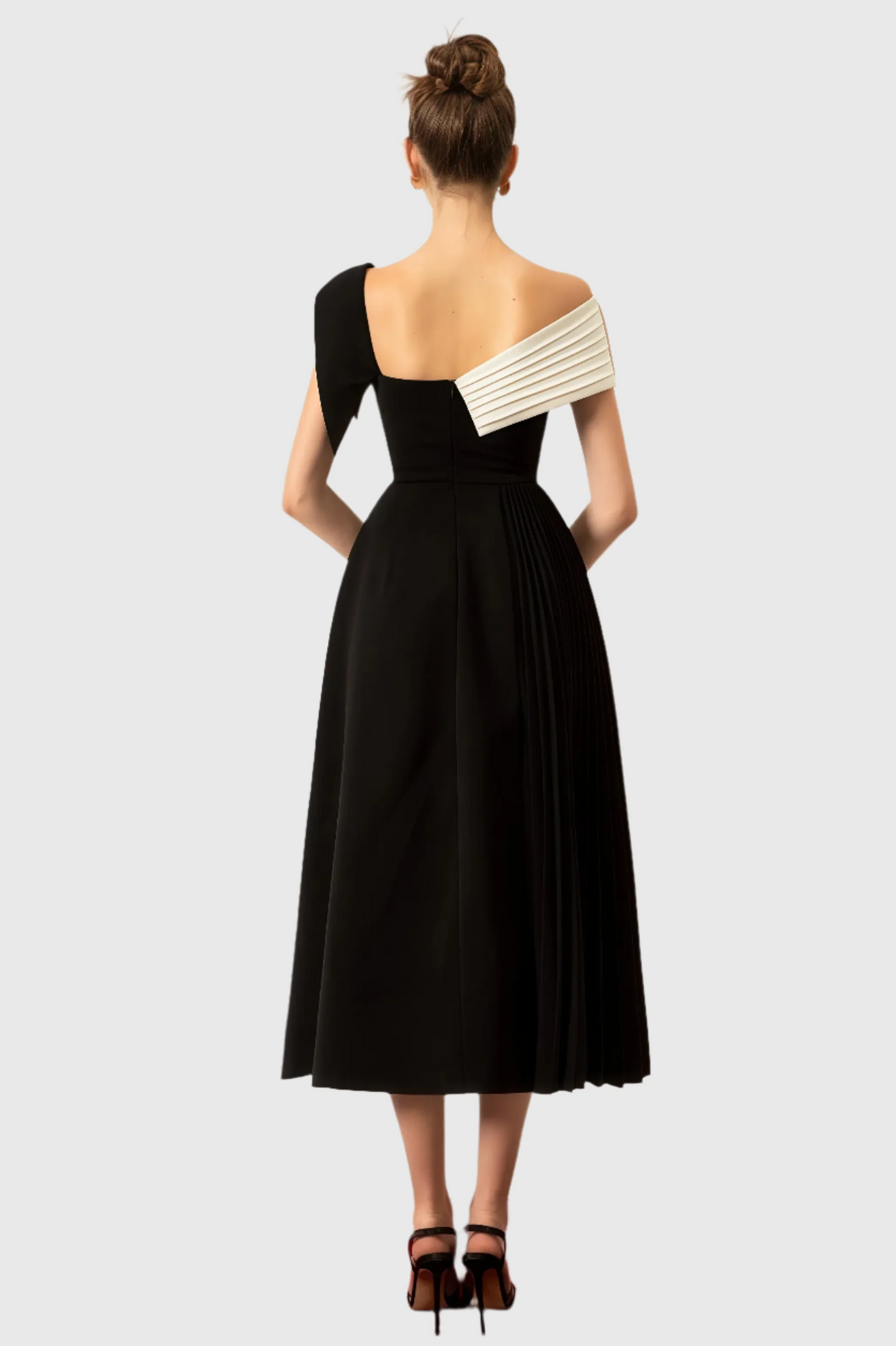 Robe Midi Asymétrique avec Encolure Plissée pour Femme | Idéale pour les Événements Formels