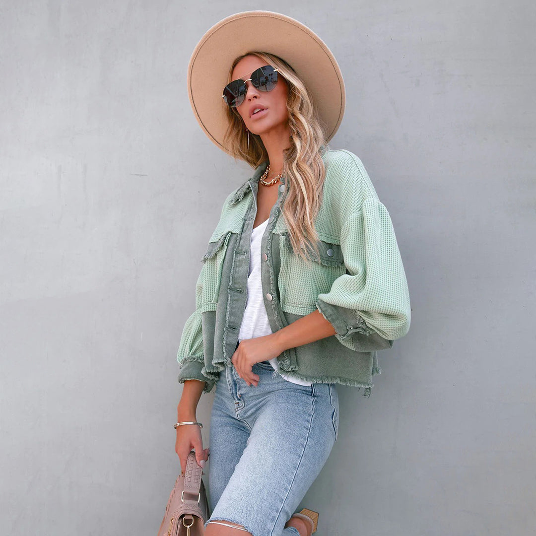 Veste Courte pour Femme Avec Coupe Droite | Idéal pour Saison Froide