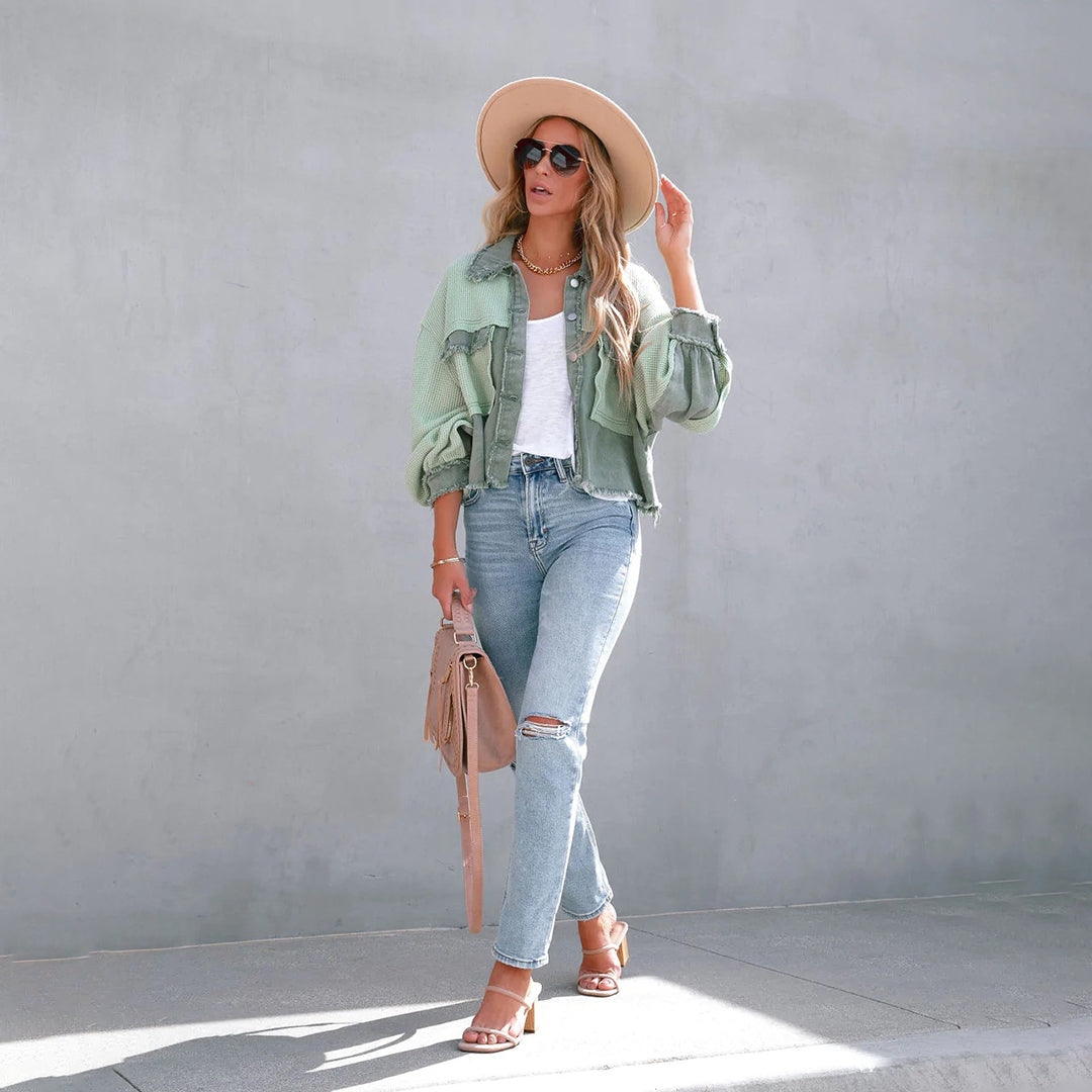 Veste Courte pour Femme Avec Coupe Droite | Idéal pour Saison Froide