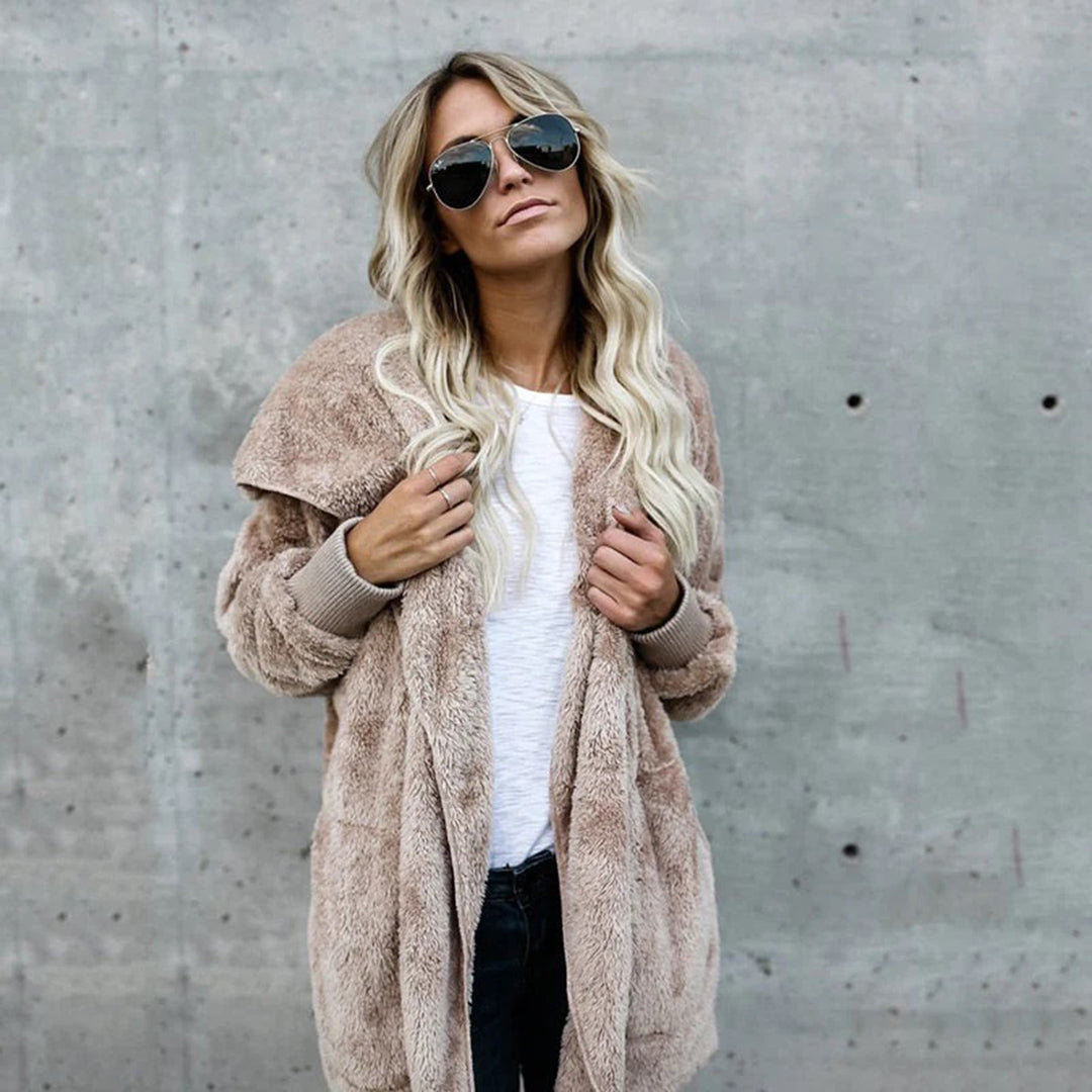 Veste à Capuche en Fausse Fourrure Pour Femme | Idéale Pour la Saison Hivernale