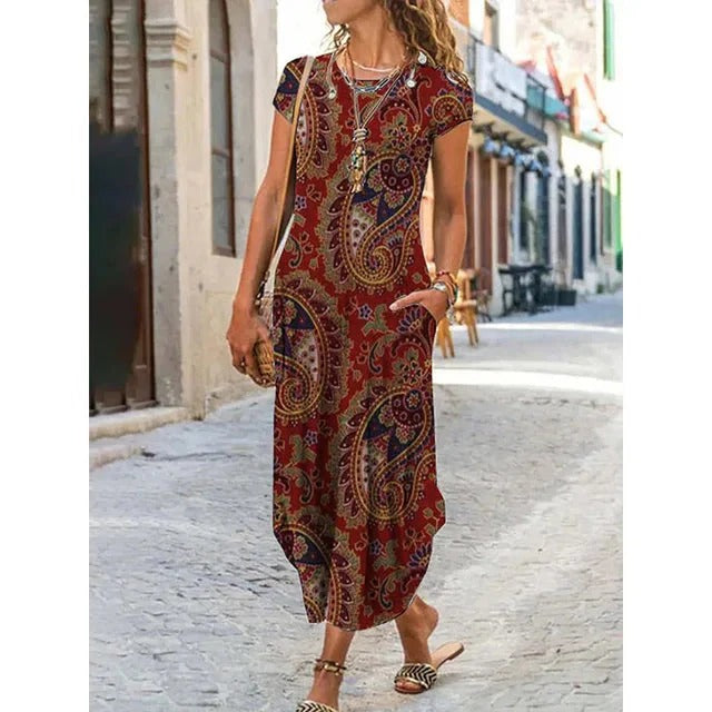 Robe Maxi Noire avec Motifs Traditionnels pour Femme | Idéale pour les Occasions Spéciales