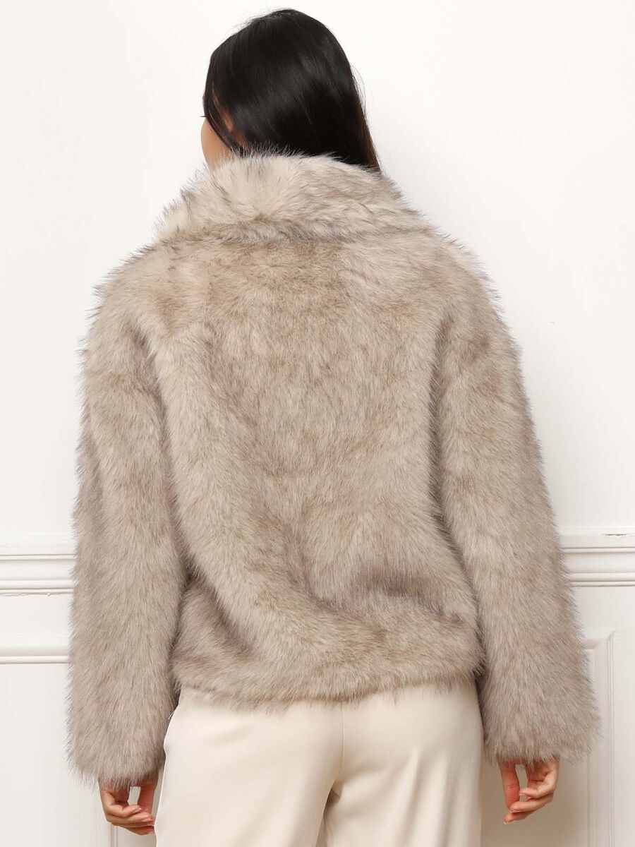 Manteau à Effet Fourrure avec Col Large pour Femmes | Idéal pour l’Hiver