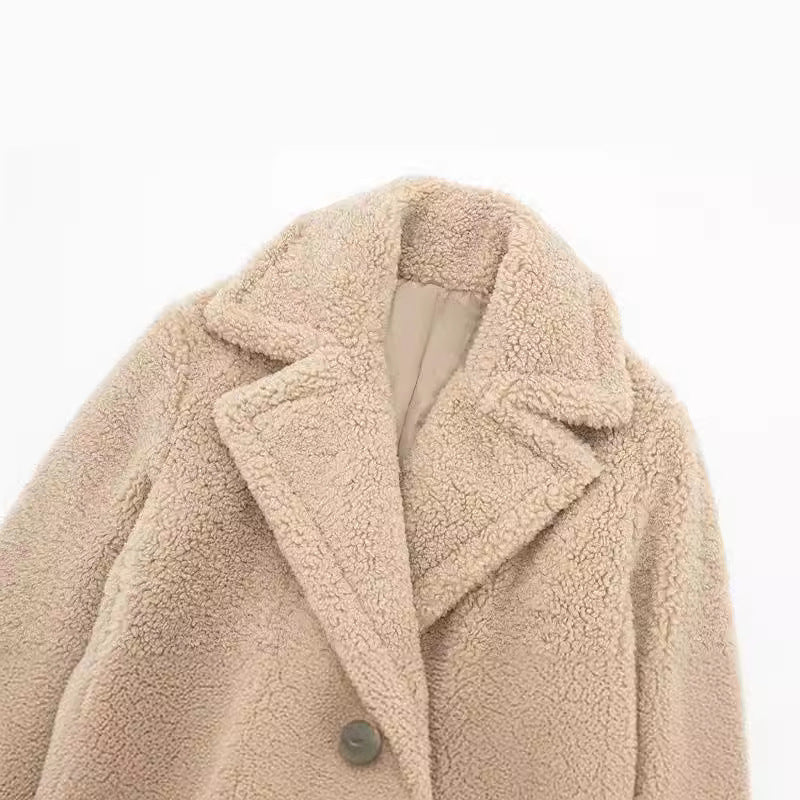 Manteau Long avec Revers et Double Boutonnage pour Femme | Idéal pour l’Hiver