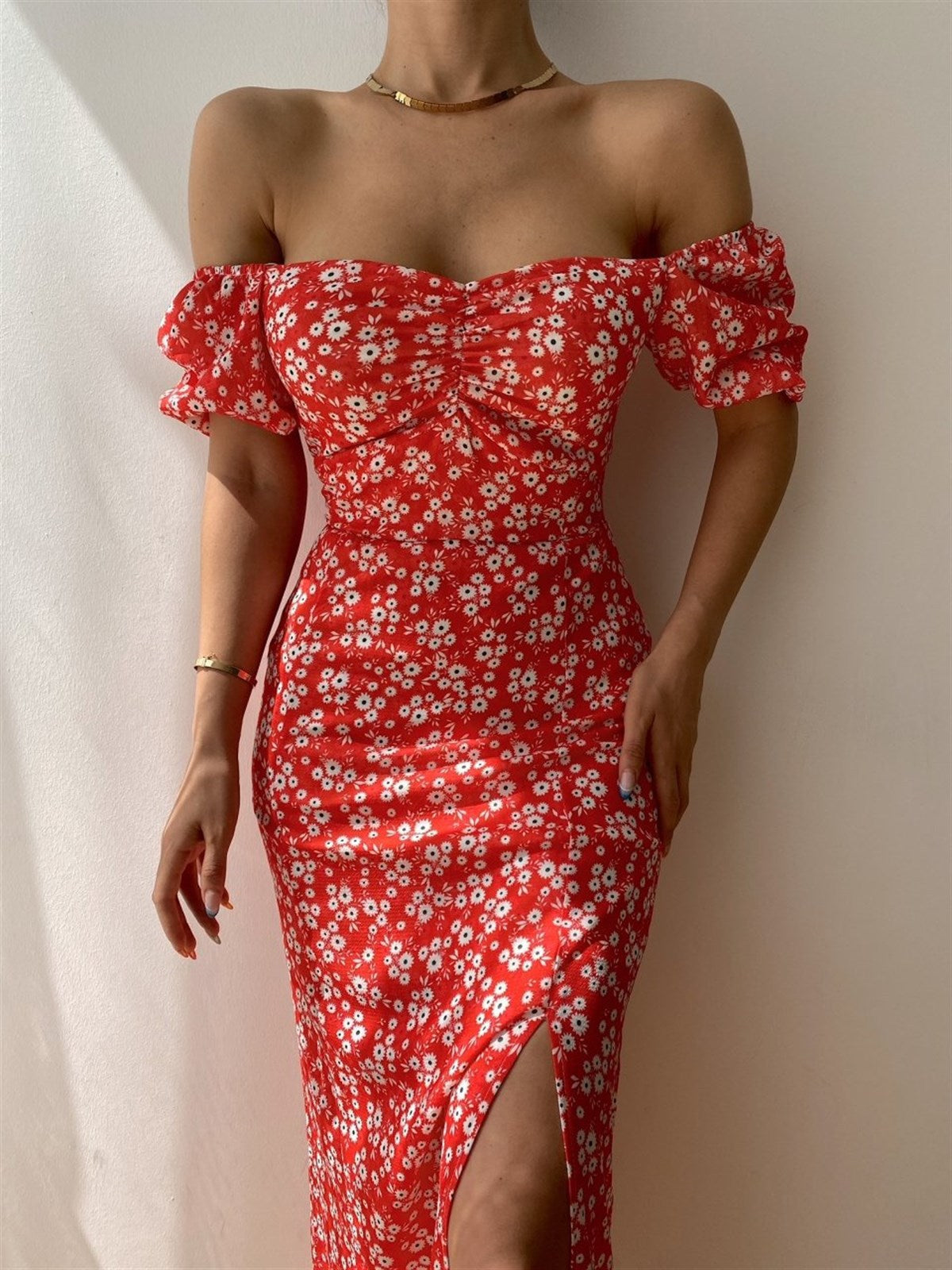 Robe Midi à Manches Bouffantes pour Femmes | Idéale pour le Quotidien ou les Occasions Spéciales Ask ChatGPT