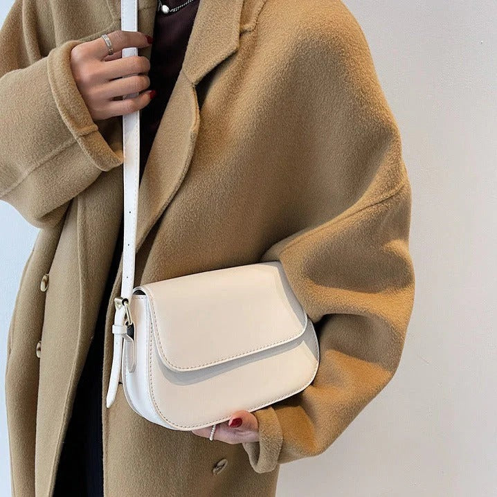 Sac à Bandoulière avec Sangle Réglable pour Femme | Idéal pour un Usage Quotidien