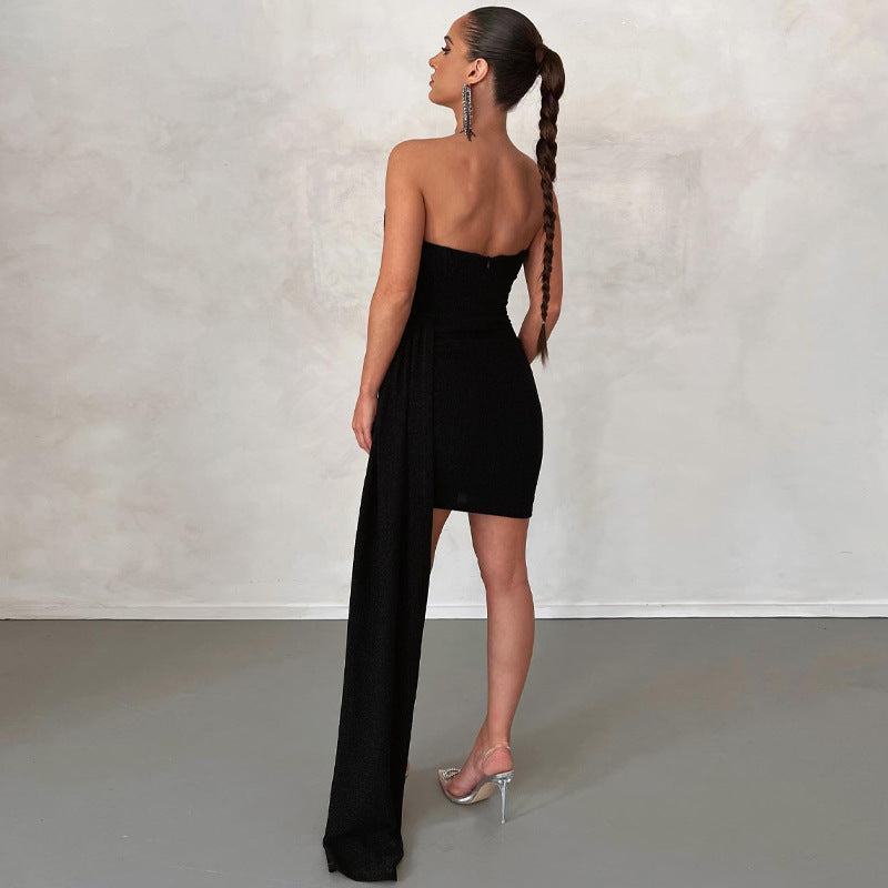 Robe Mini Sans Bretelles avec Taille Drapée Asymétrique pour Femme | Idéale pour les Soirées