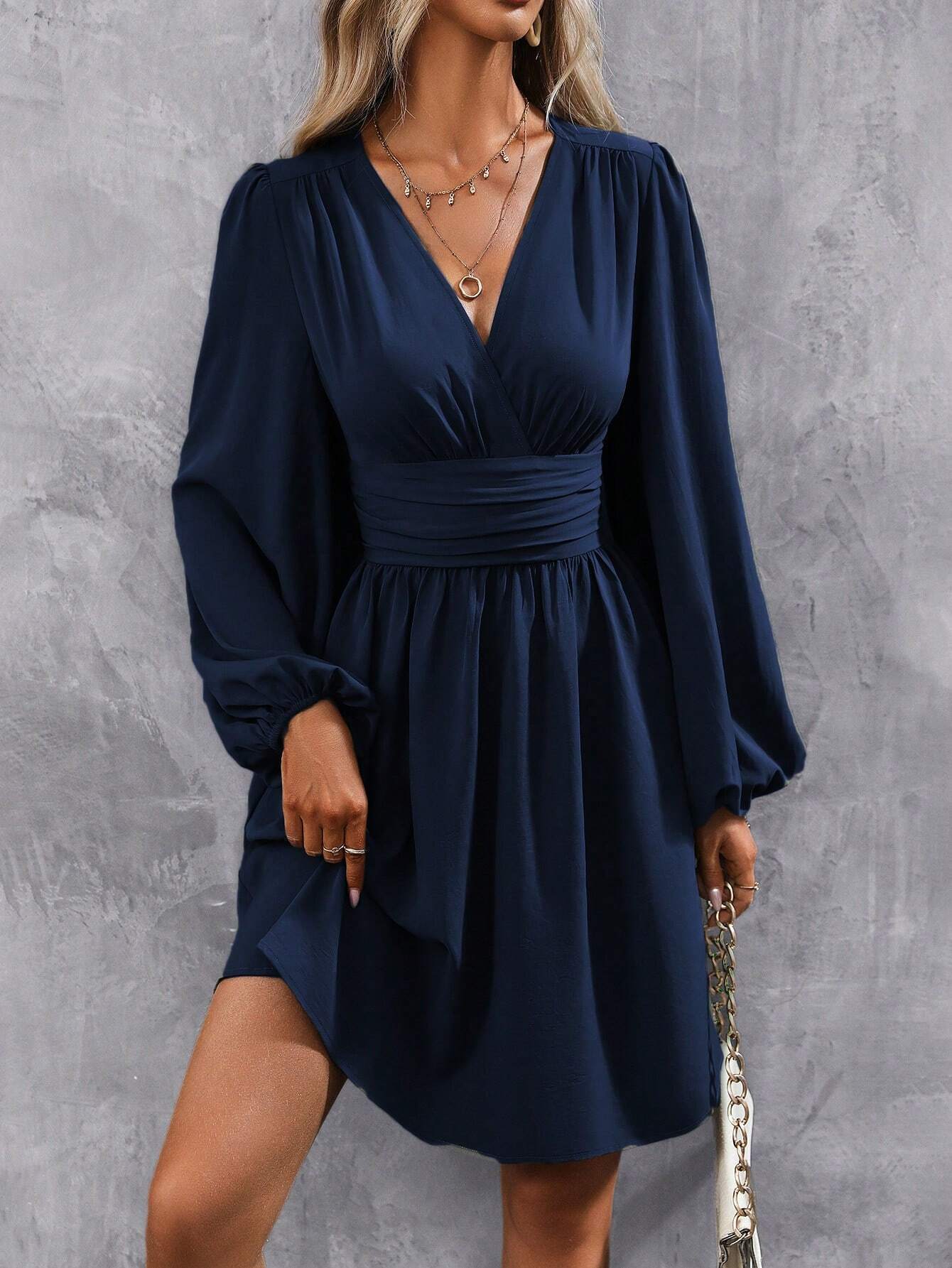 Robe Portefeuille Longueur Genou avec Manches Bouffantes pour Femme | Idéale pour Quotidien et Occasions