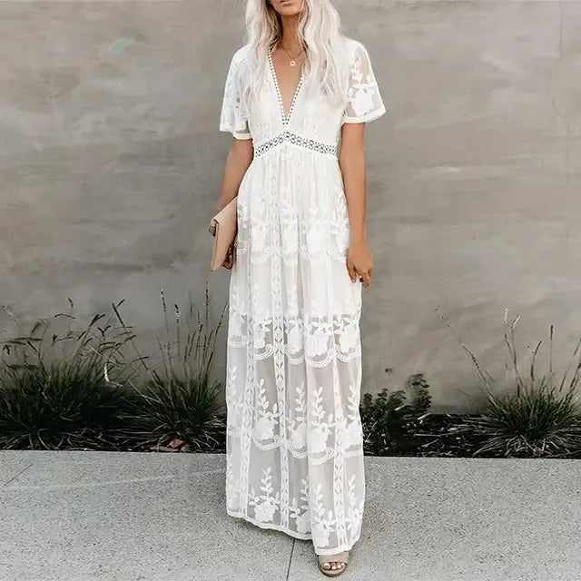Robe Longue Femme | Col V Élégant | Détail en Dentelle | Coupe Fluide