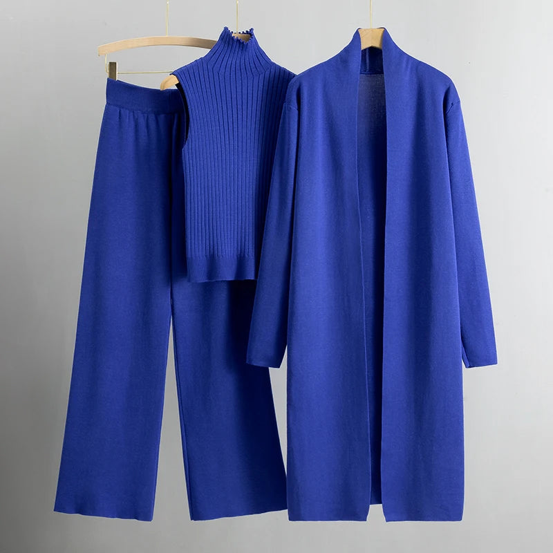 Ensemble Trois Pièces avec Top, Pantalon et Long Manteau pour Femmes | Idéal pour le Travail et les Occasions Formelles