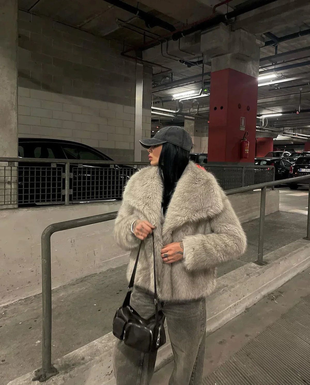 Manteau Long avec Coupe Ample et Manches Longues pour Femme | Idéal pour l’Hiver