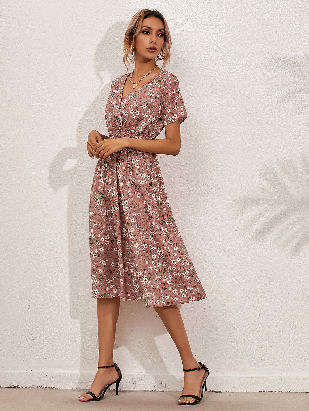 Robe à Fleurs avec Manches Bouffantes pour Femme | Idéale pour les Occasions Estivales