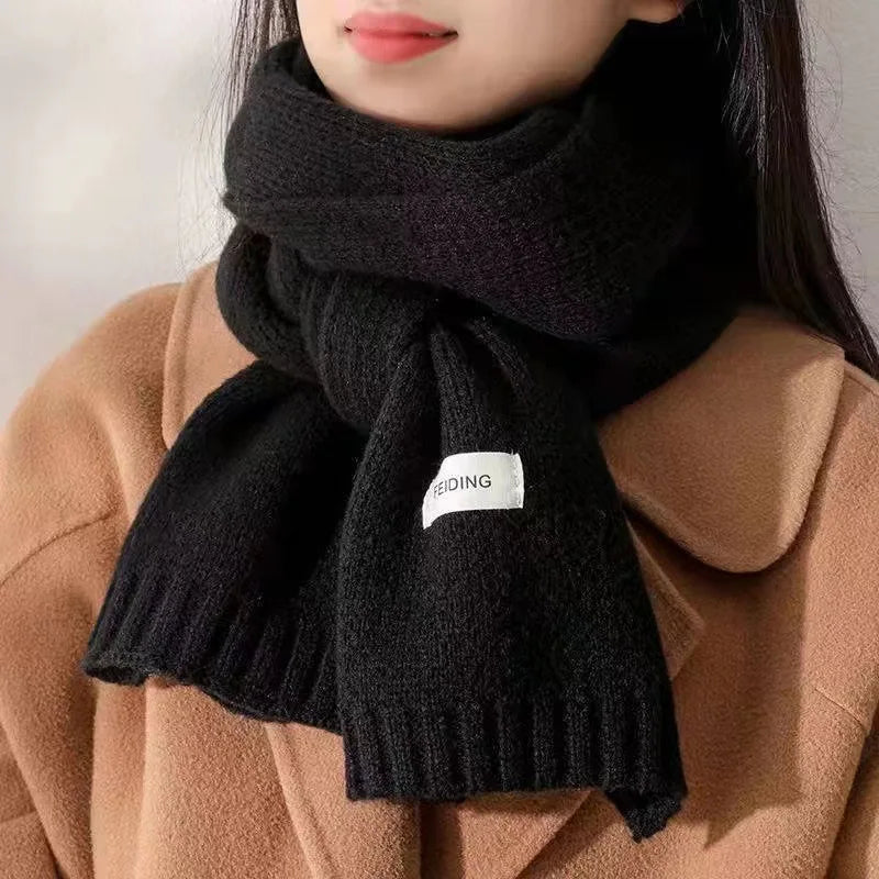 Écharpe D’Hiver pour Femme Avec Design Polyvalent | Idéale pour La Saison Froide