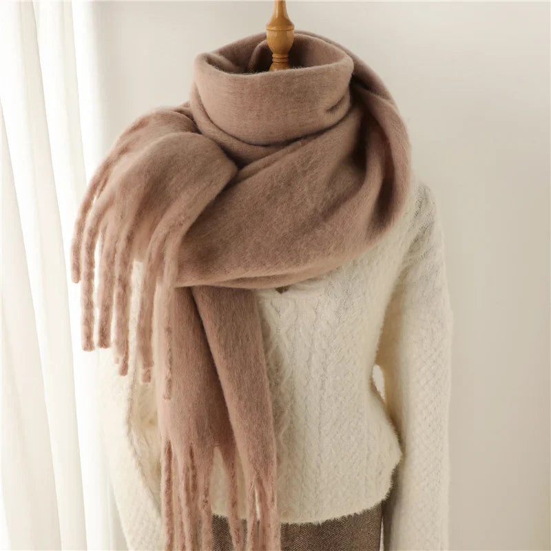 Écharpe D’Hiver pour Femme Avec Grandes Franges | Idéale pour La Saison Froide
