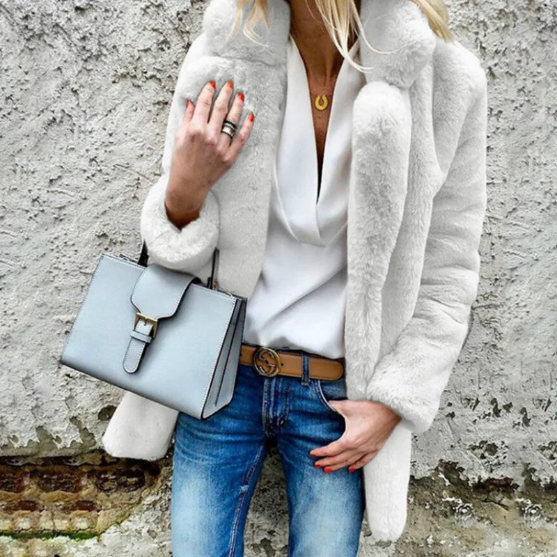 Manteau d’Hiver avec Texture Douce et Coupe Mi-Longue pour Femme | Idéal pour Temps Froid