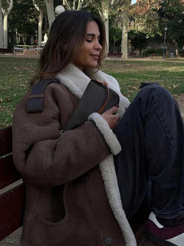 Manteau Long à Col Revers avec Boutonnage Simple pour Femme | Idéal pour l’Automne et l’Hiver