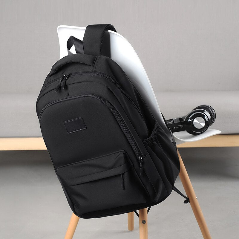 Sac À Dos avec Compartiment Spacieux Et Poche Avant pour Adulte | Idéal pour L’École, L’Université Et Le Travail