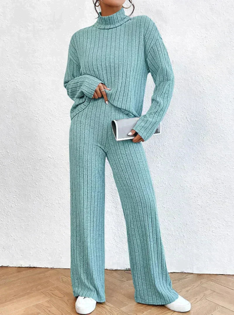 Ensemble Tricot Deux Pièces avec Pull Col Roulé et Pantalon pour Femmes | Idéal pour la Maison et les Moments Décontractés