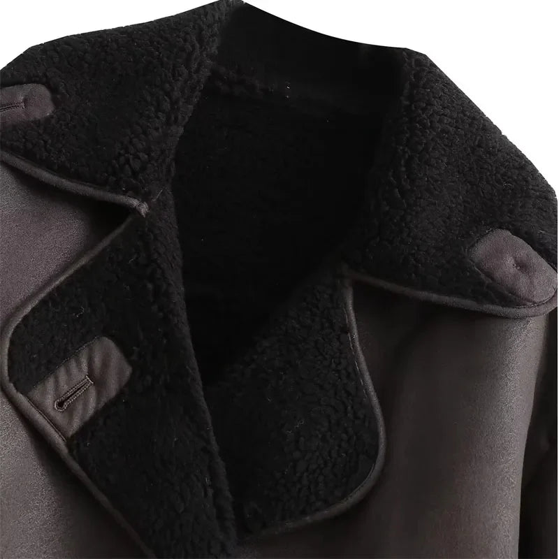 Veste d’Hiver avec Large Col et Fermeture à Boutons pour Femme | Idéale par Temps Froid
