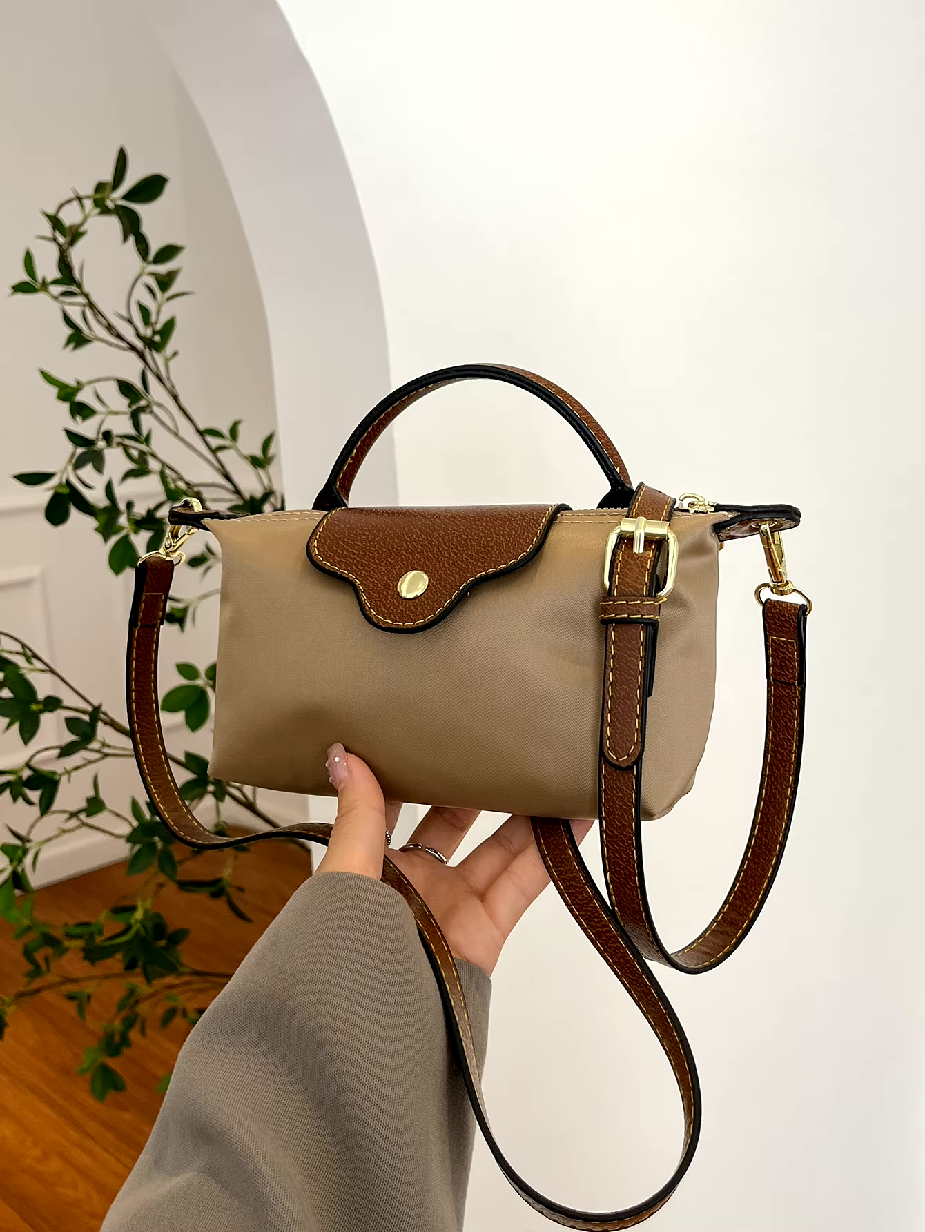 Mini-Sac avec Bandoulière Réglable pour Femme | Idéal pour Le Quotidien Et Les Sorties