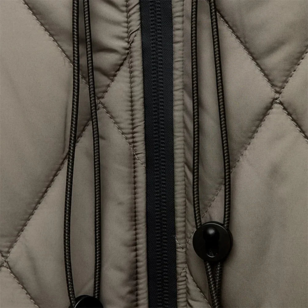 Veste Longue Matelassée avec Capuche Réglable pour Femmes | Idéale pour L’Hiver