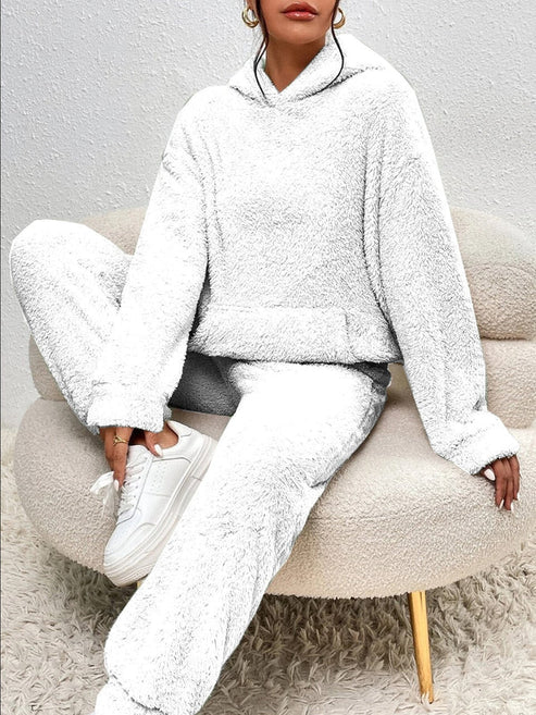 Ensemble Deux Pièces avec Capuche et Pantalon pour Femmes | Idéal pour la Maison et les Journées Froides