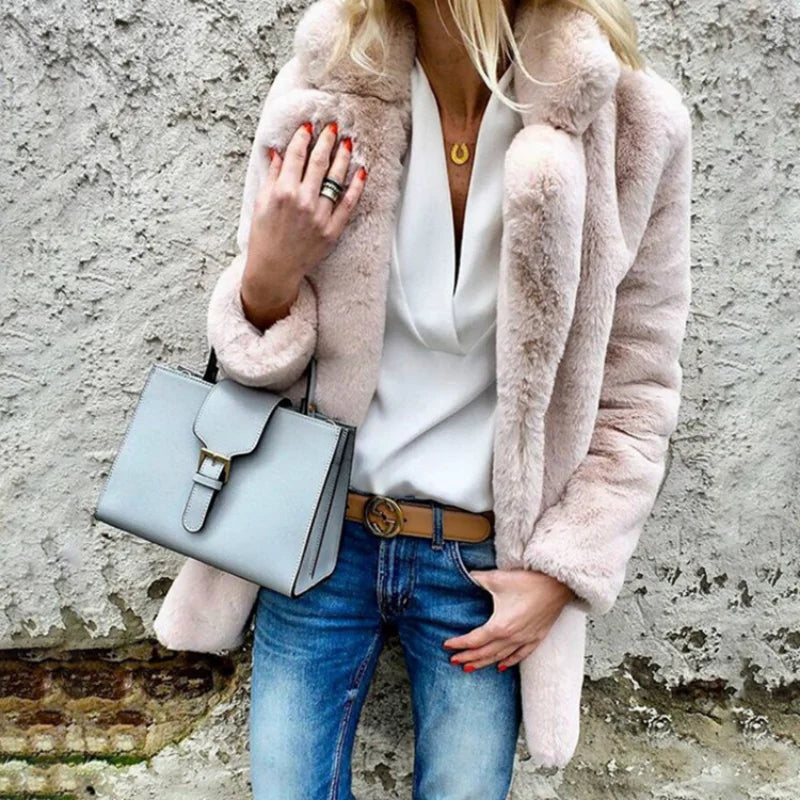 Manteau d’Hiver avec Texture Douce et Coupe Mi-Longue pour Femme | Idéal pour Temps Froid