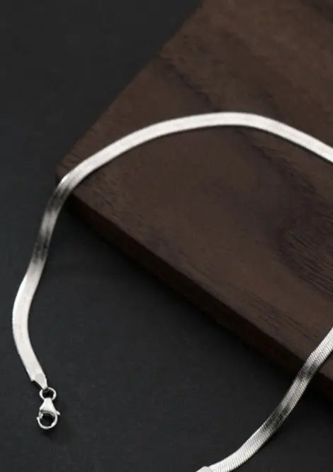 Chaîne de Cheville avec Design Fin pour Femmes | Idéale pour l’Été et les Occasions Spéciales