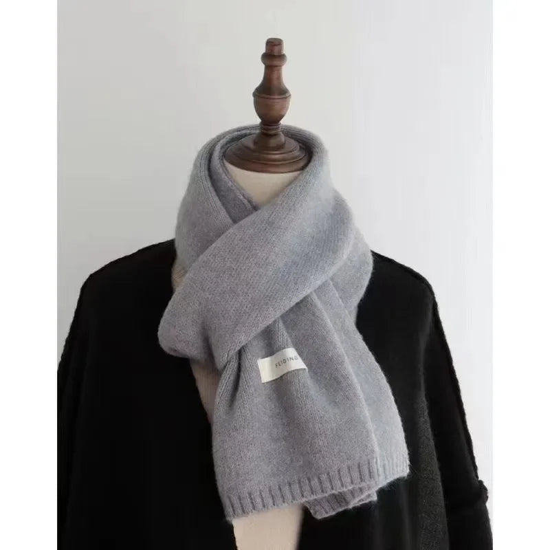Écharpe D’Hiver pour Femme Avec Design Polyvalent | Idéale pour La Saison Froide