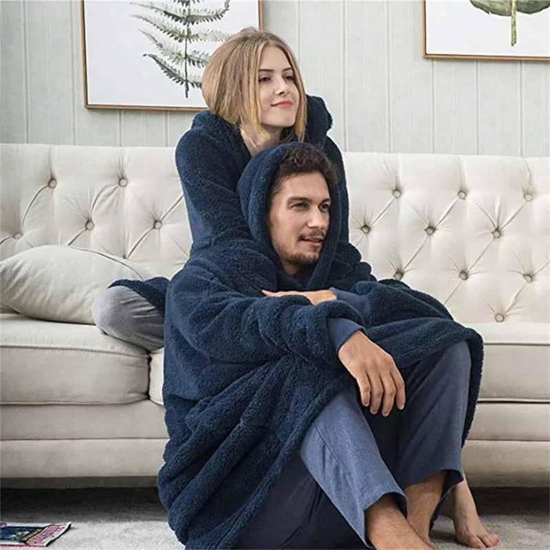 Pull à Capuche Oversize avec Poche Frontale pour Adultes | Idéal pour la Saison Hivernale