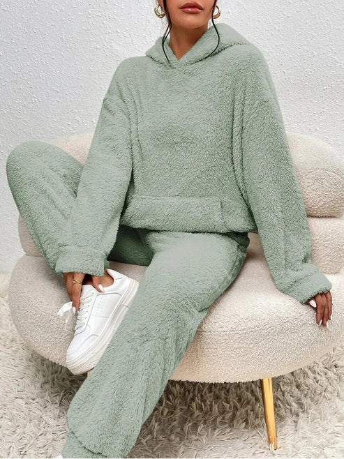Ensemble Deux Pièces avec Capuche et Pantalon pour Femmes | Idéal pour la Maison et les Journées Froides