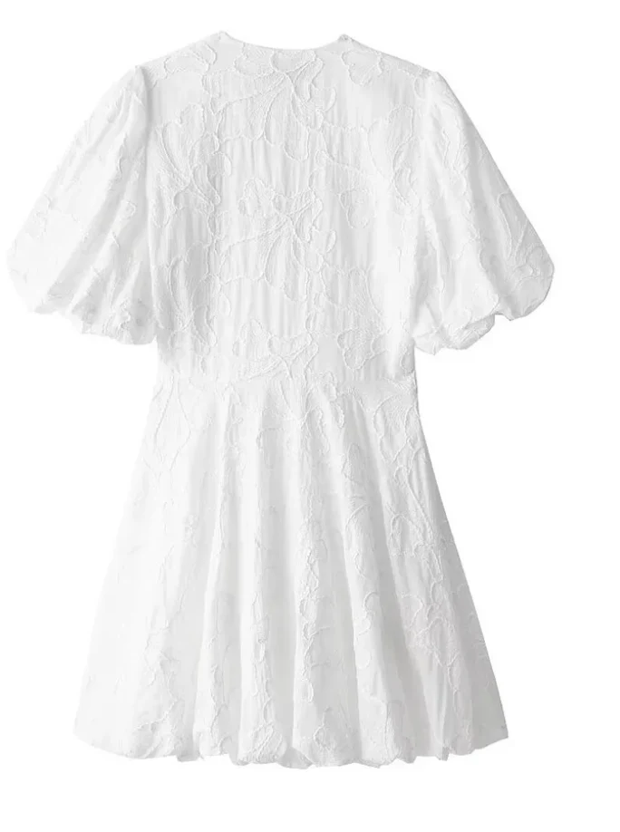 Robe Cintrée avec Encolure V Profonde et Jupe Bouffante pour Femme | Idéale pour les Sorties Printanières ou Festives